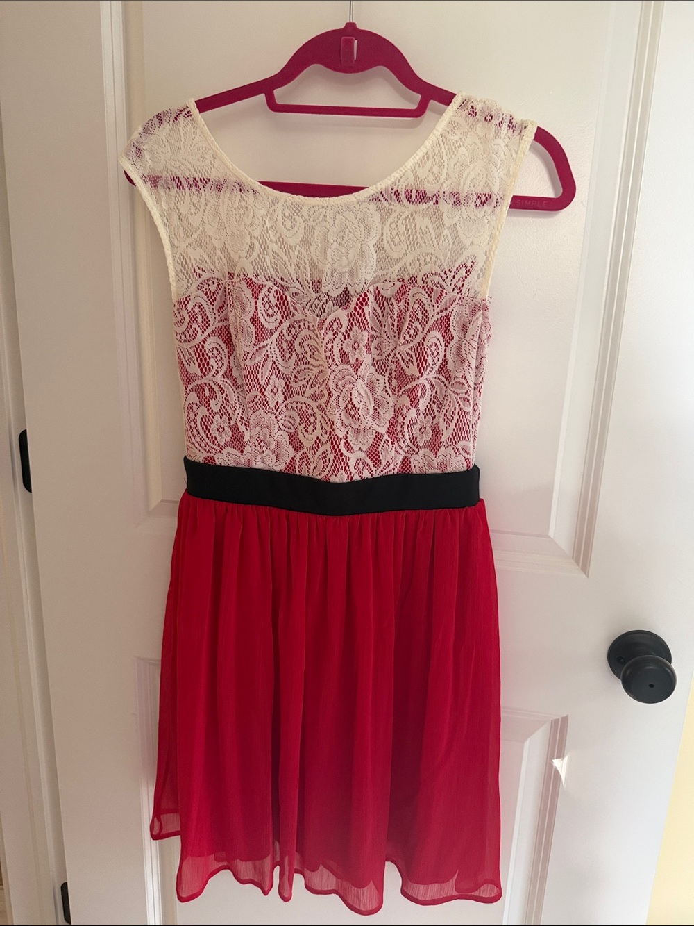 Women’s heart neckline Red Chiffon Dress with Ivory Lace Bodice